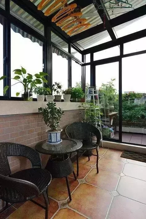 房子裝修陽臺設(shè)計改造方案 陽臺這樣設(shè)計太實用了 房子裝修陽臺設(shè)計改造方案 陽臺這樣設(shè)計太實用了